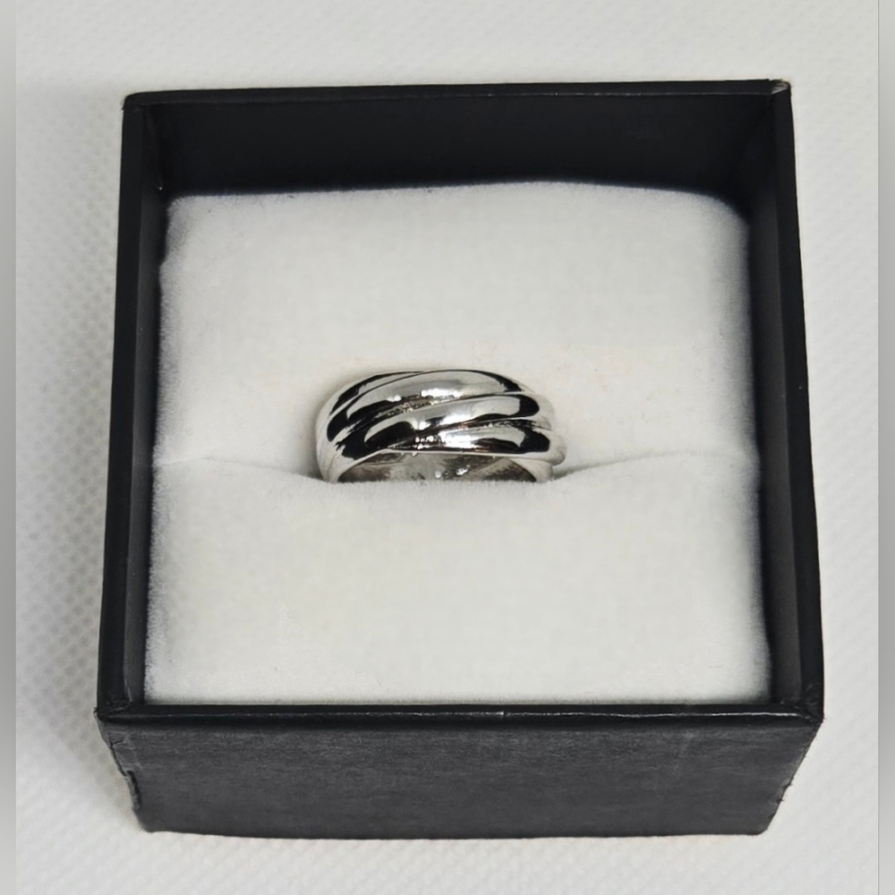 925 Sterling Silver Wide Crossover Ring Size 6 Modern Minimalist Band